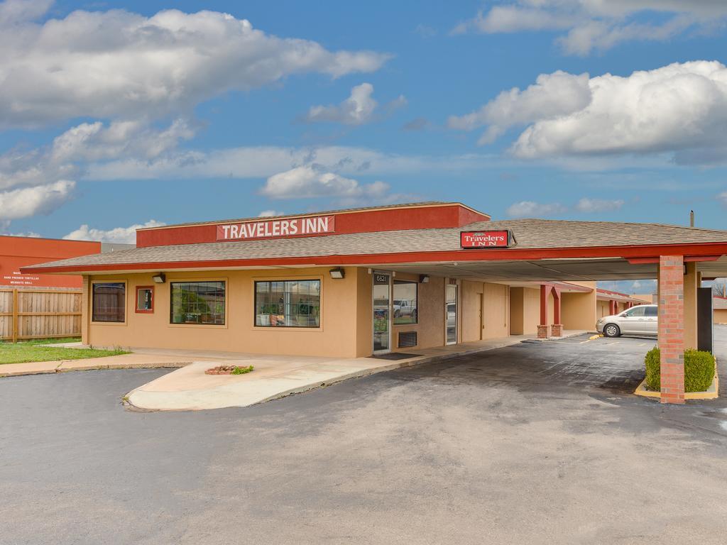 Travelers Inn Midwest City Buitenkant foto
